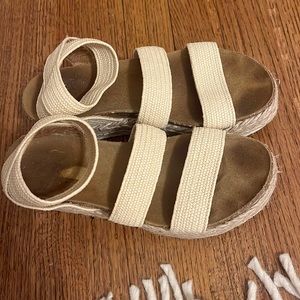 Steve Madden Kimmje Wedged Sandals